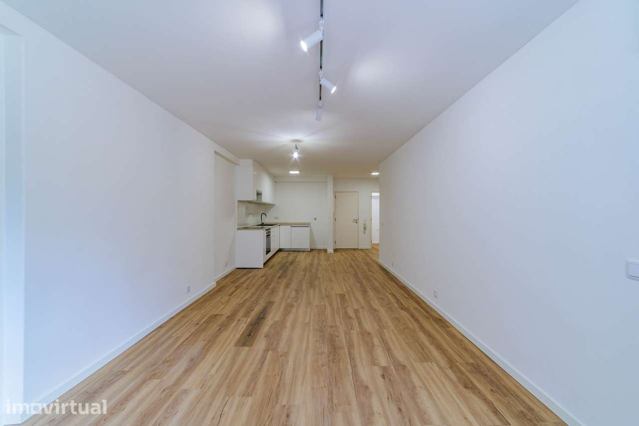 FULLY RENOVATED 1 BEDROOM APARTMENT | PRIME LOCATION | MONTE ESTORIL - Grande imagem: 4/20