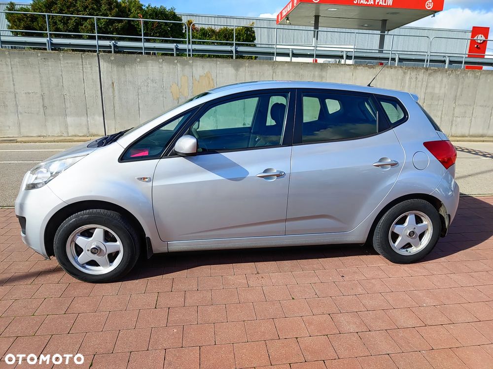 Kia Venga 1.4 L - 4