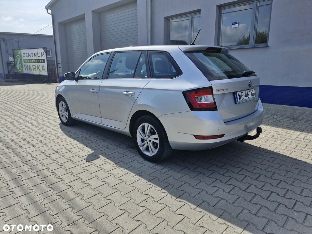 Skoda Fabia 1.0 TSI Ambition DSG - 4