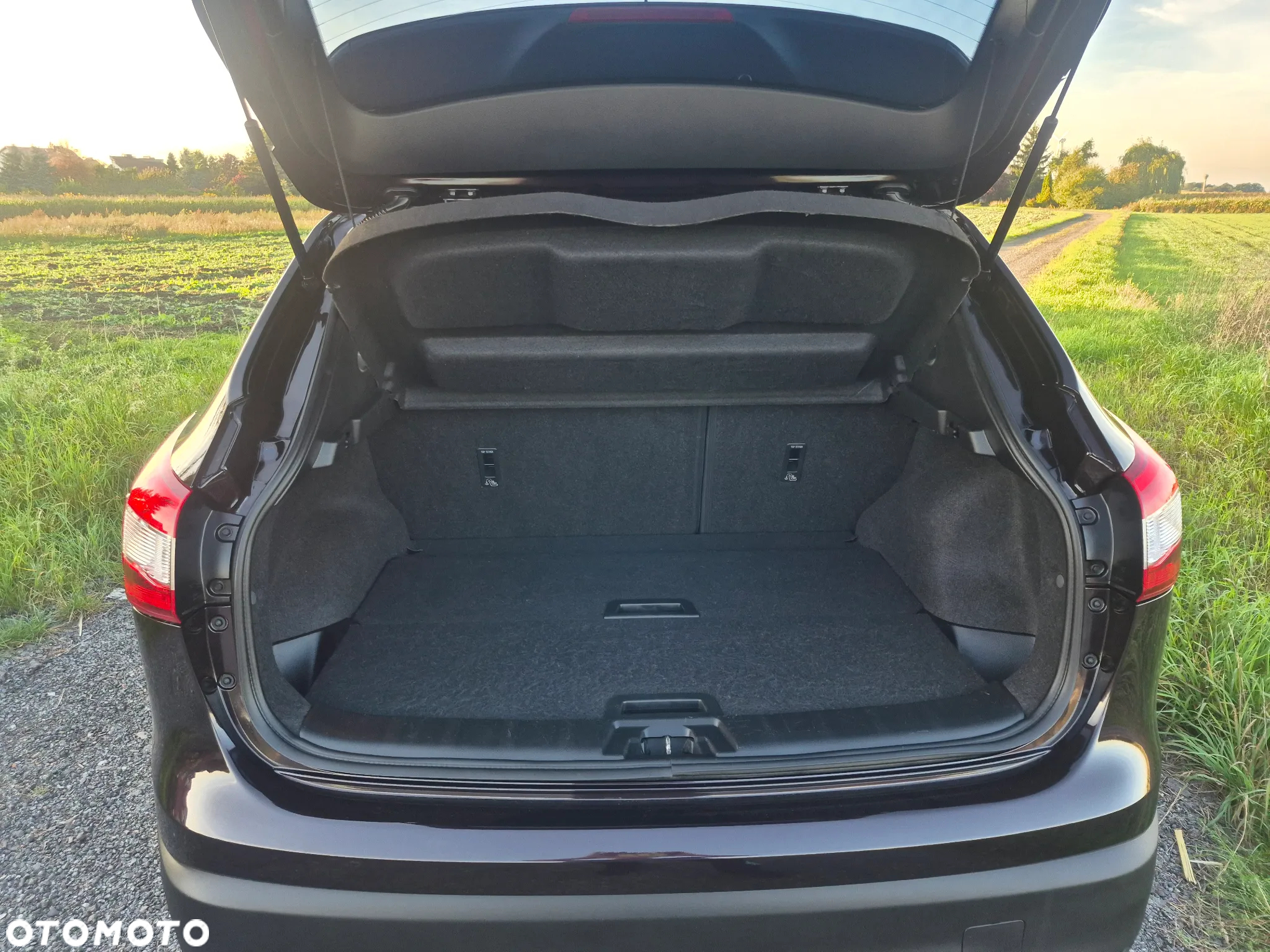 Nissan Qashqai 1.2 DIG-T N-Connecta - 14