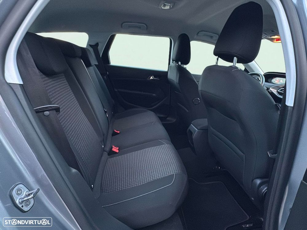 Peugeot 308 SW 1.5 BlueHDi Style - 16