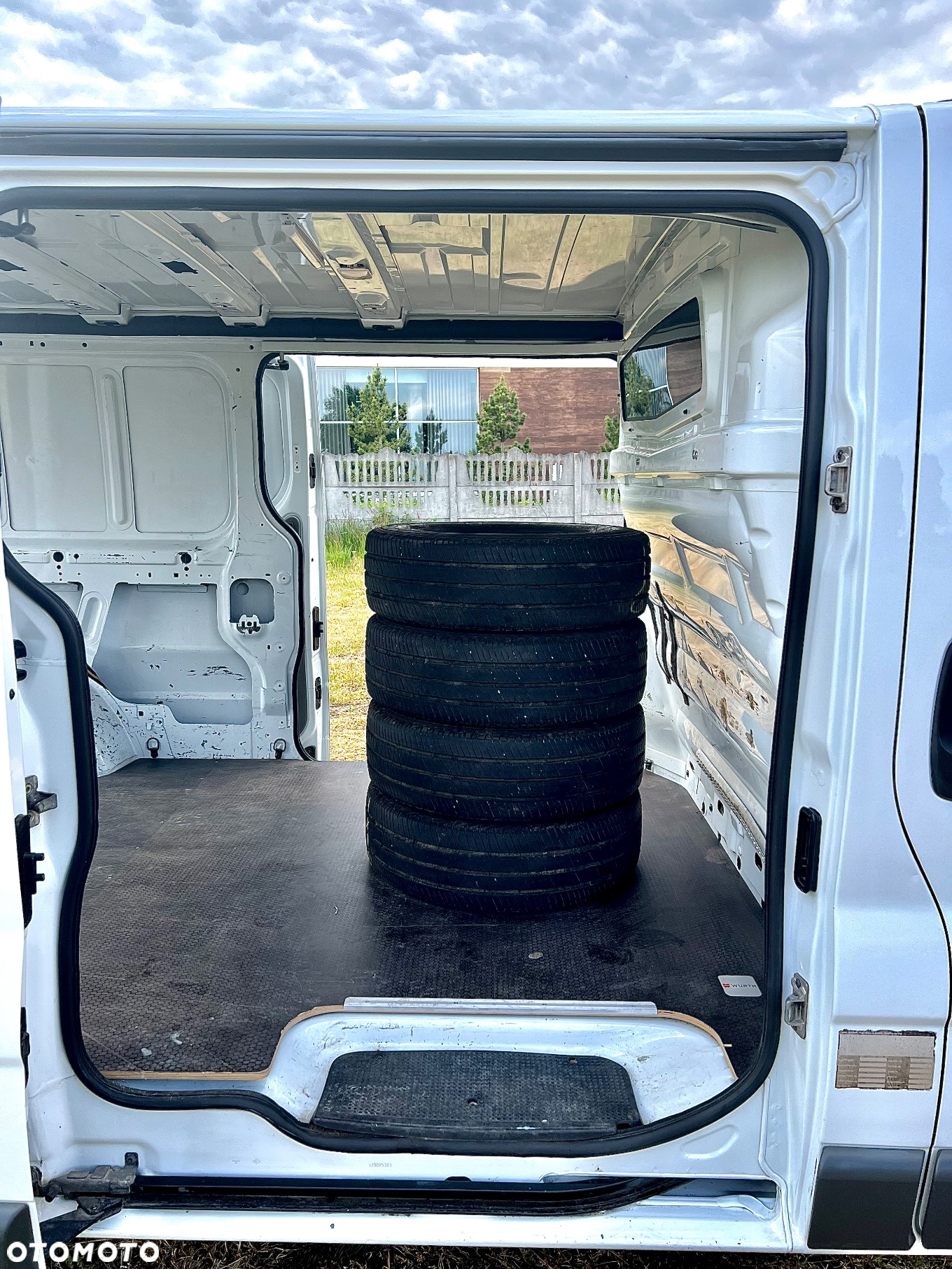 Opel Vivaro - 17