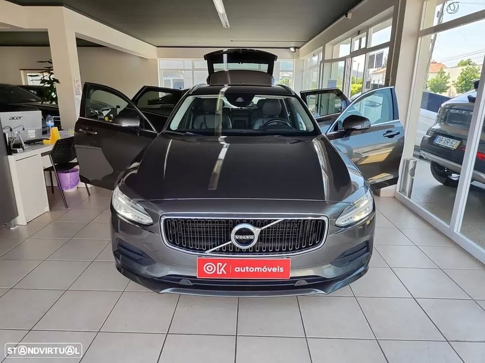 Volvo V90 2.0 D4 Momentum Geartronic - 18