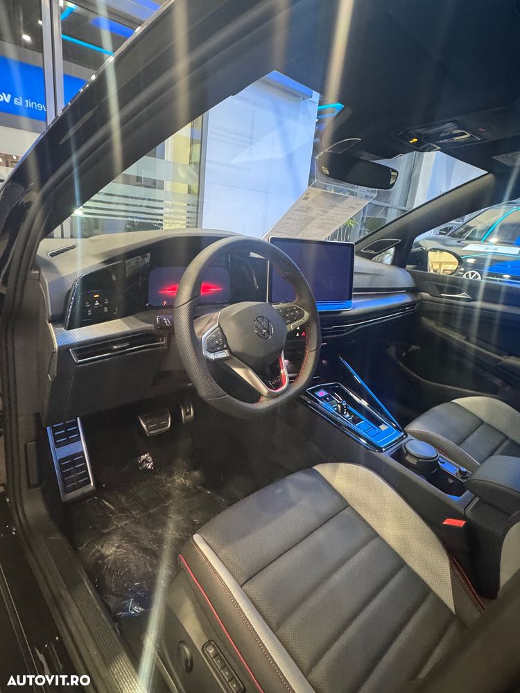 Volkswagen Golf GTI - 7