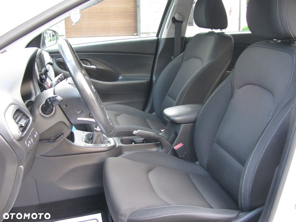 Hyundai i30 1.4 T-GDI Trend - 31