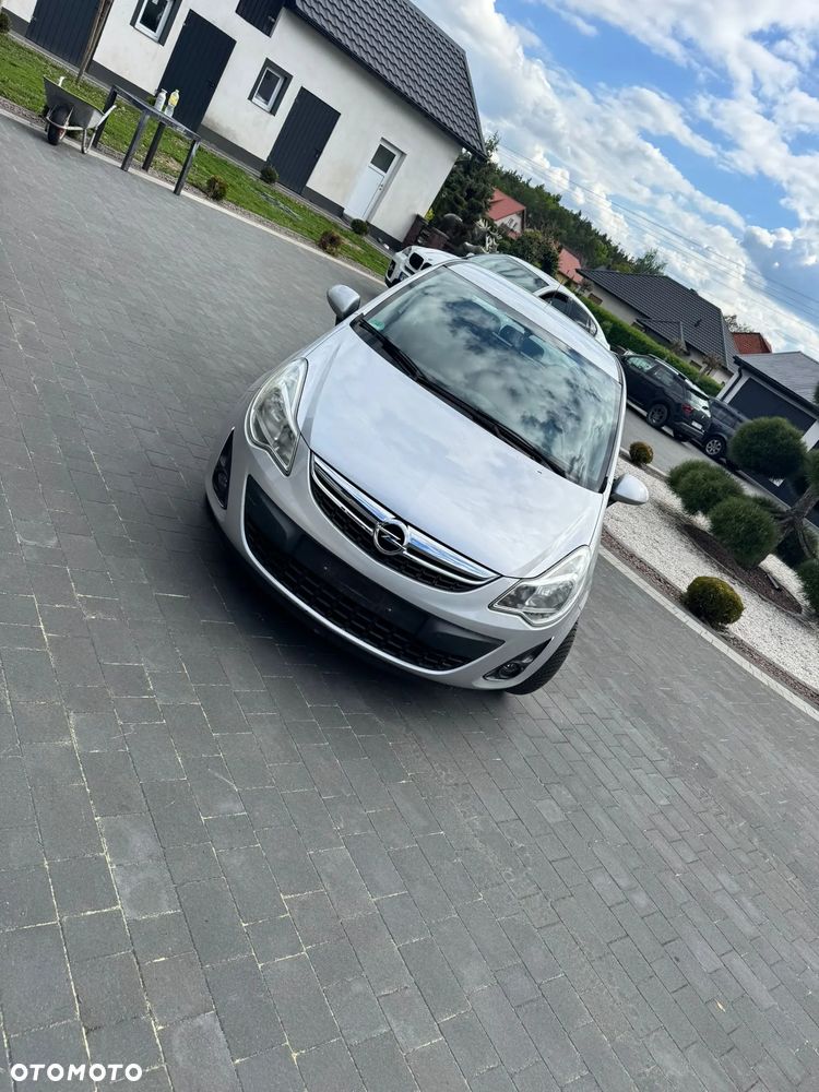 Opel Corsa 1.2 16V Cosmo - 7