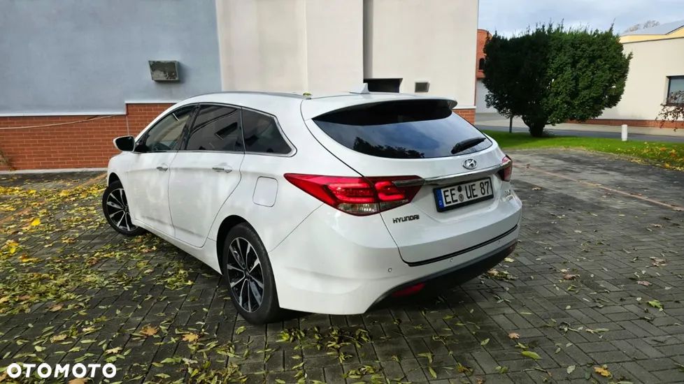 Hyundai i40 Kombi 1.7 CRDi Premium - 8