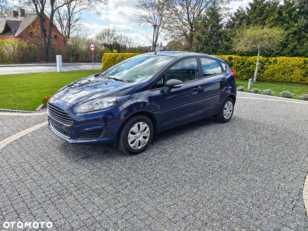 Ford Fiesta - 2