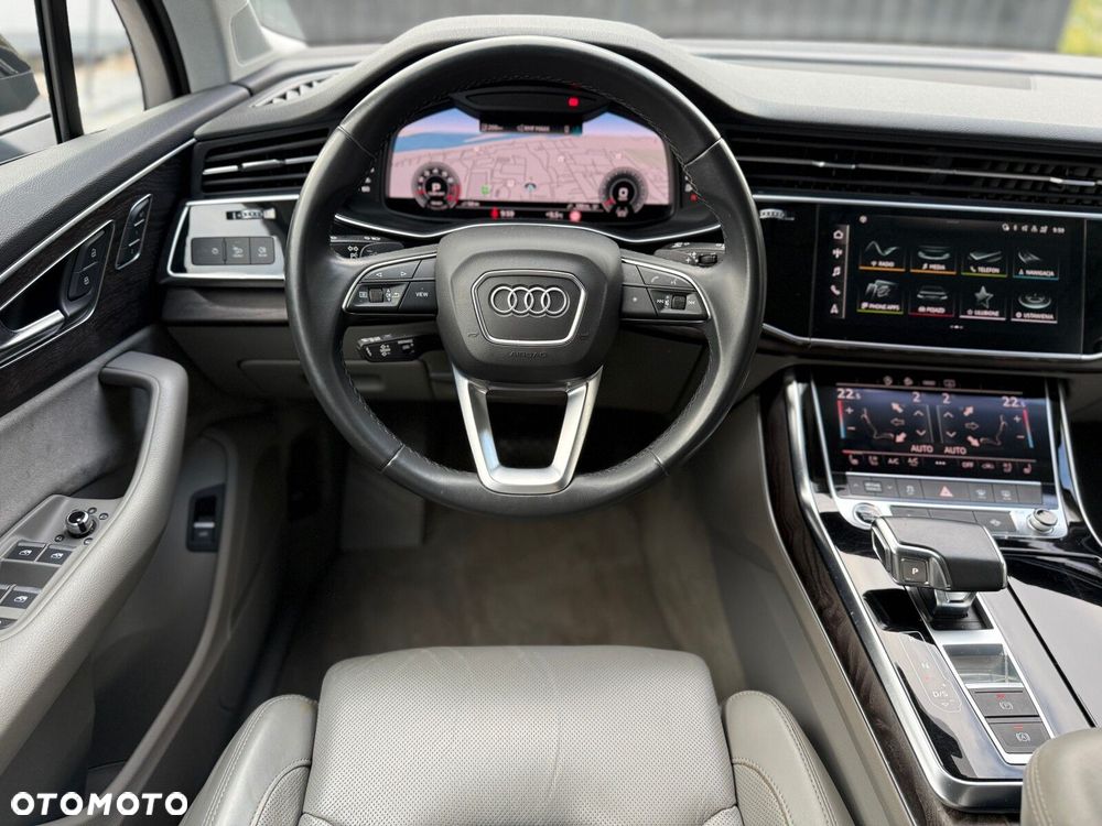 Audi Q7 - 19