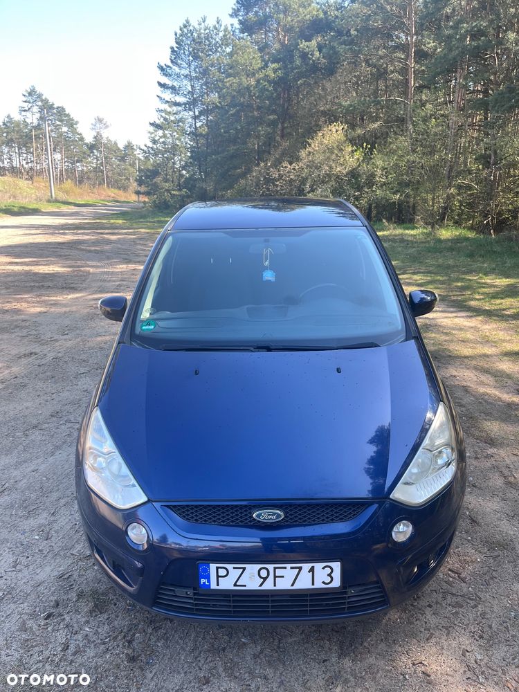 Ford S-Max 2.0 TDCi DPF Titanium - 4