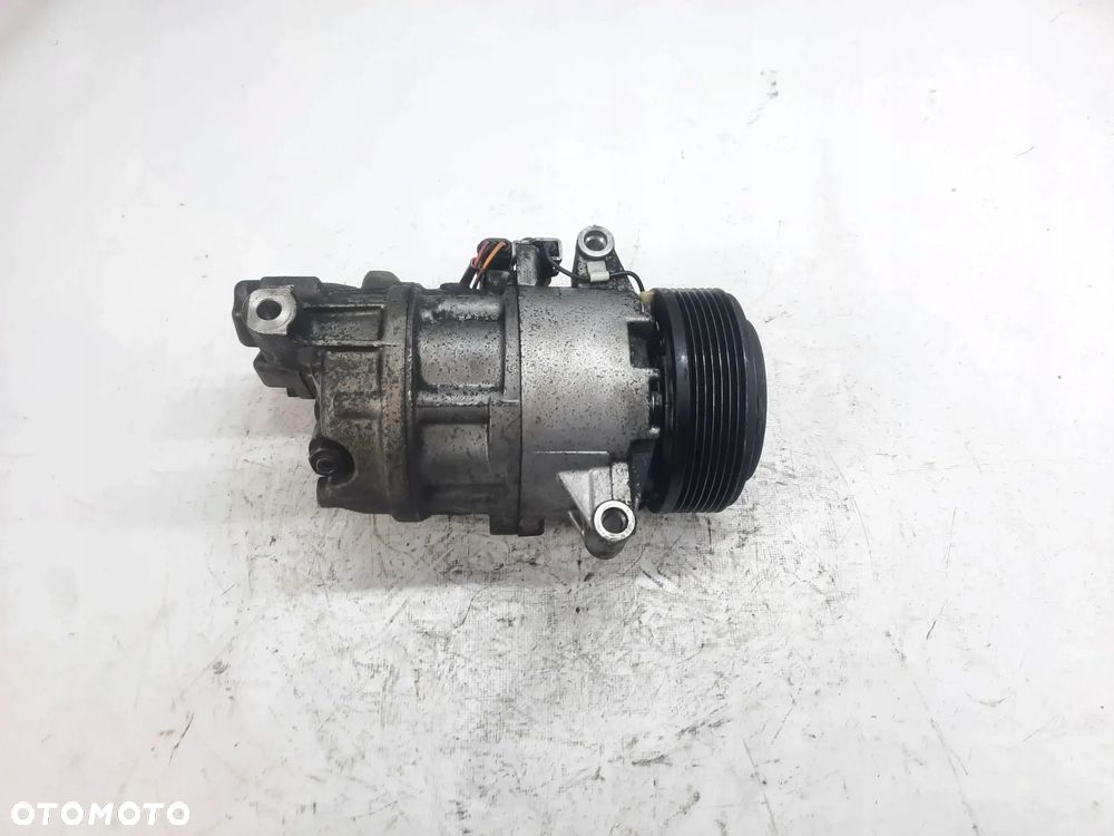 BMW E81 E87 E90 E92 2.0 N43 SPRĘŻARKA KLIMATYZACJI 9156820 - 5