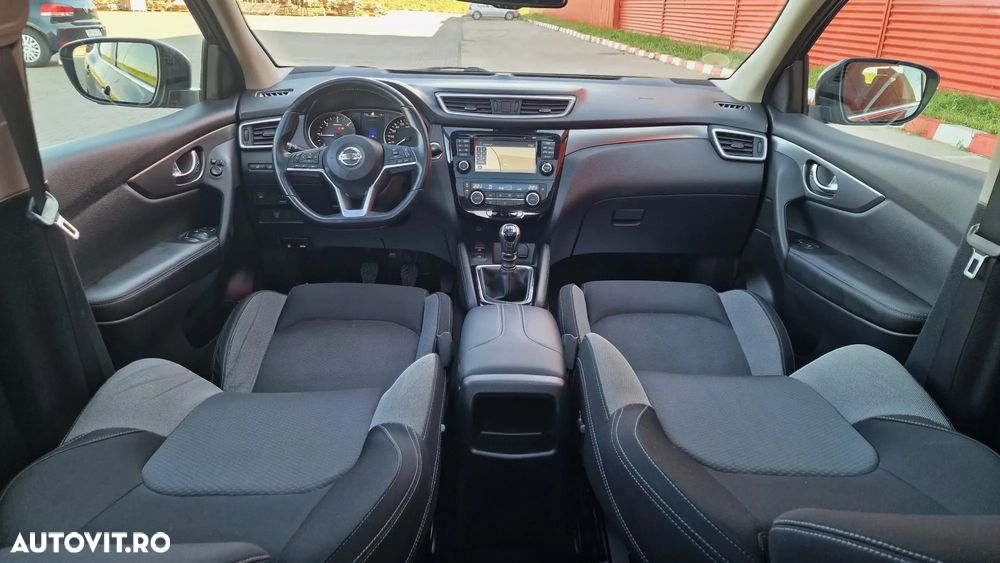 Nissan Qashqai 1.5 DCI TEKNA - 9