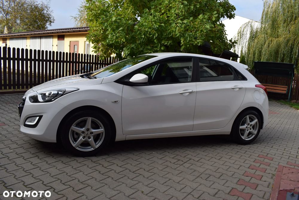 Hyundai i30 1.4 Premium - 5