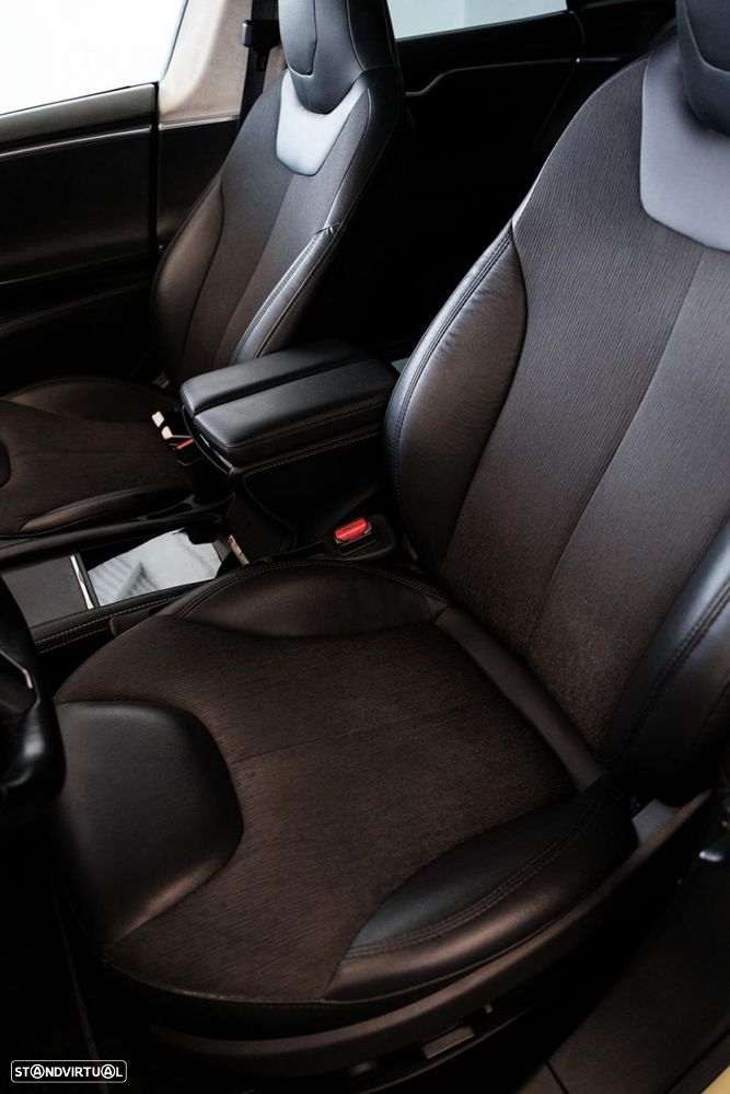 Tesla Model S 85 - 7