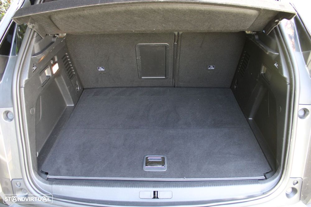 Peugeot 3008 1.6 Hybrid4 GT Pack e-EAT8 - 9