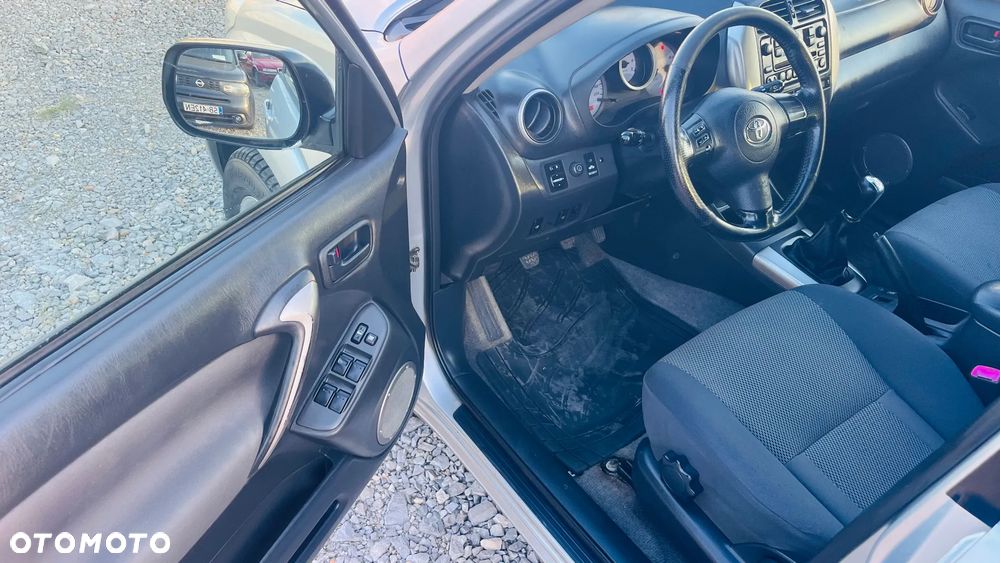 Toyota RAV4 2.0 D-4D Sol - 7