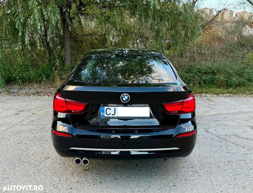 BMW Seria 3 320d GT xDrive AT - 23