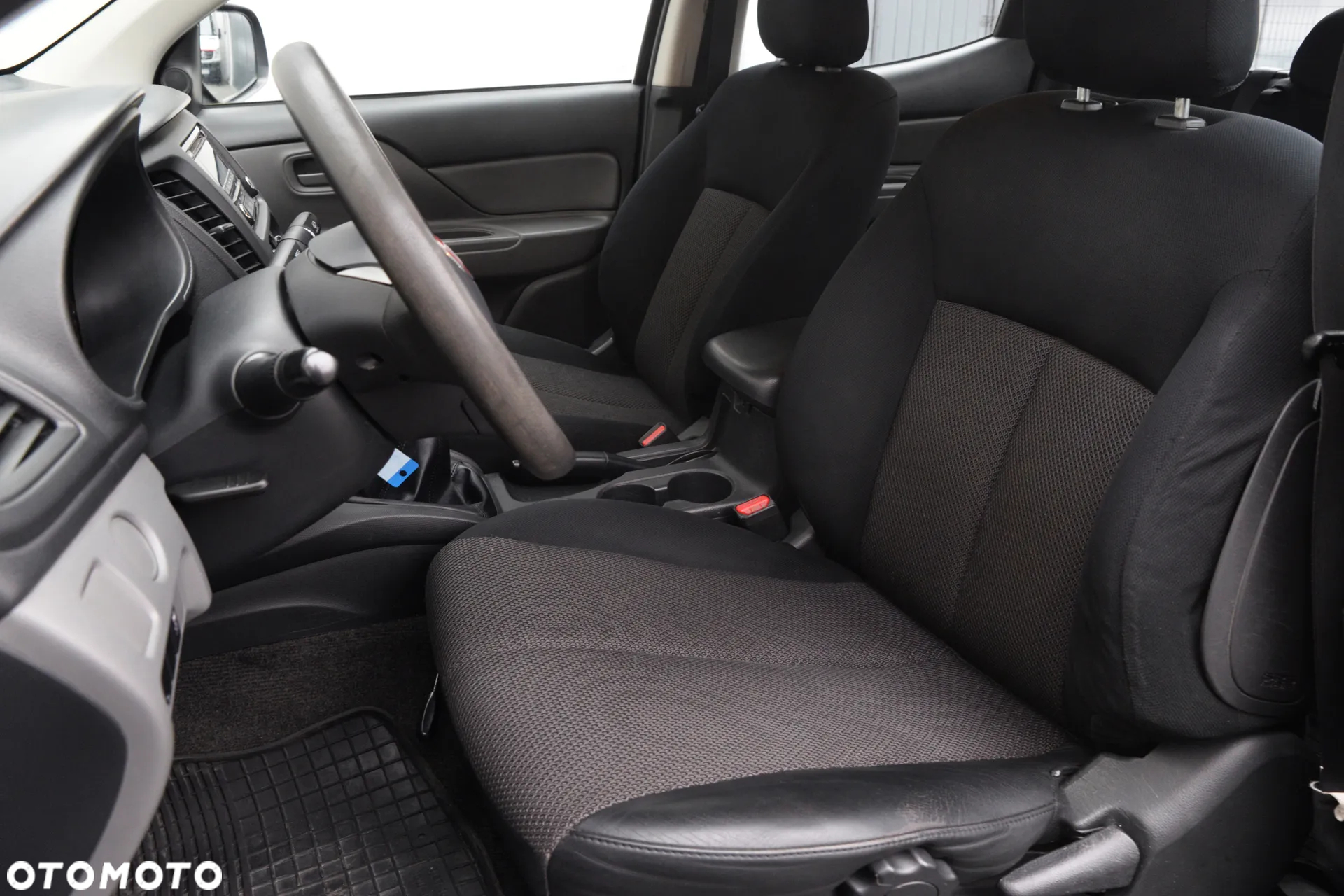 Fiat Fullback 4WD DC Basis SX - 32