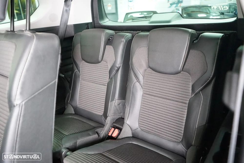Renault Grand Scénic ENERGY TCe 130 INTENS - 37