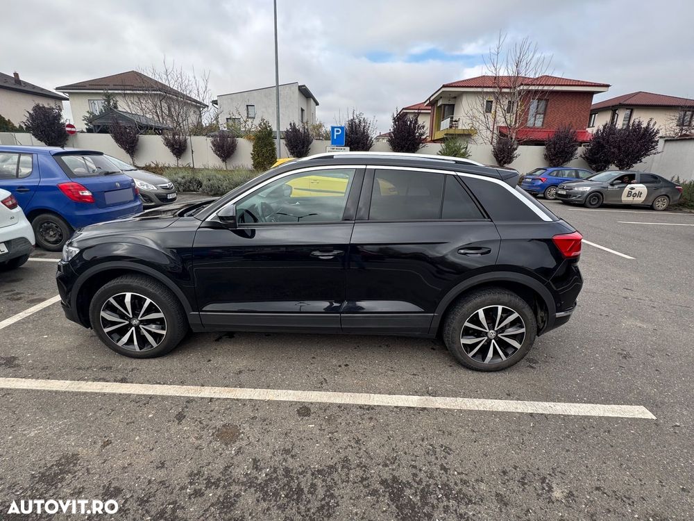 Volkswagen T-Roc - 3