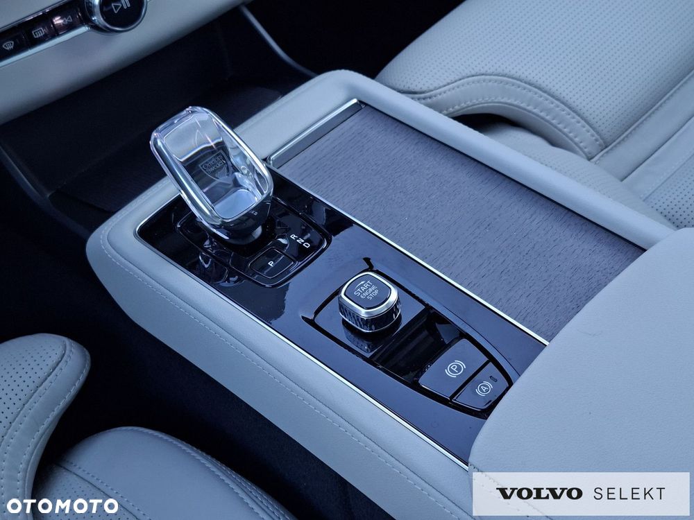 Volvo XC 90 - 28