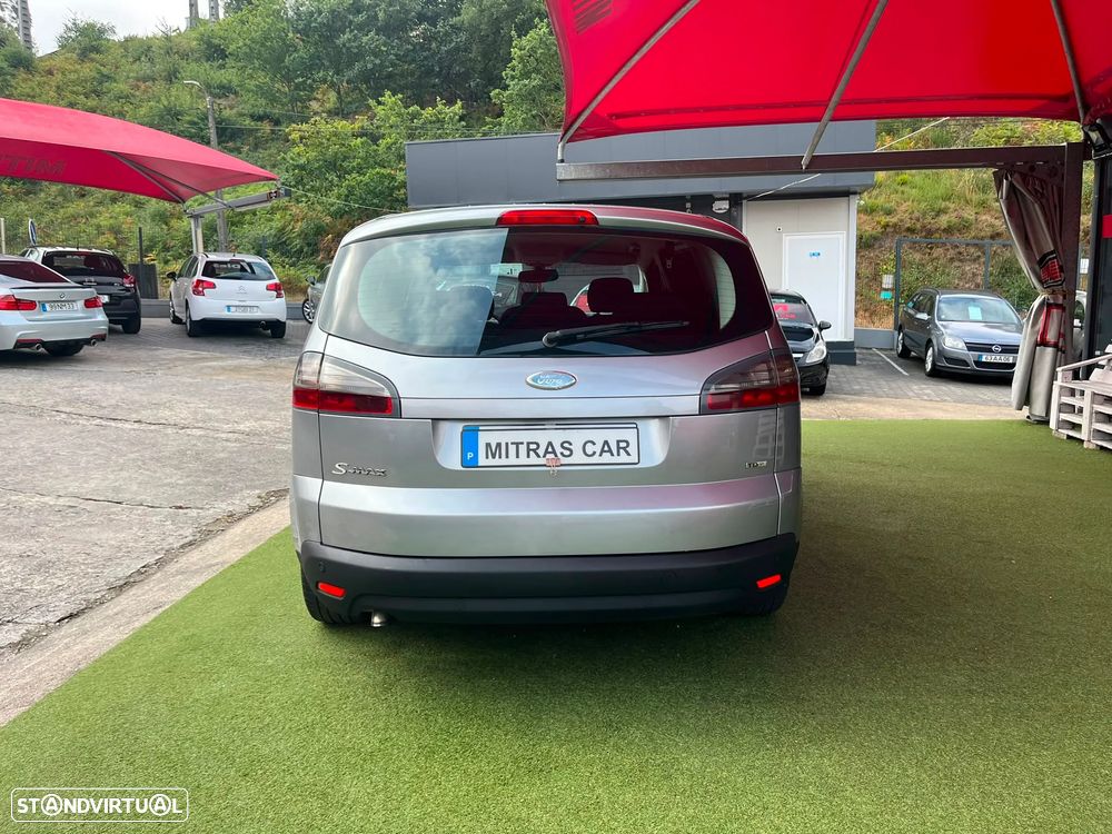 Ford S-Max 1.8 TDCi Titanium 7L - 4