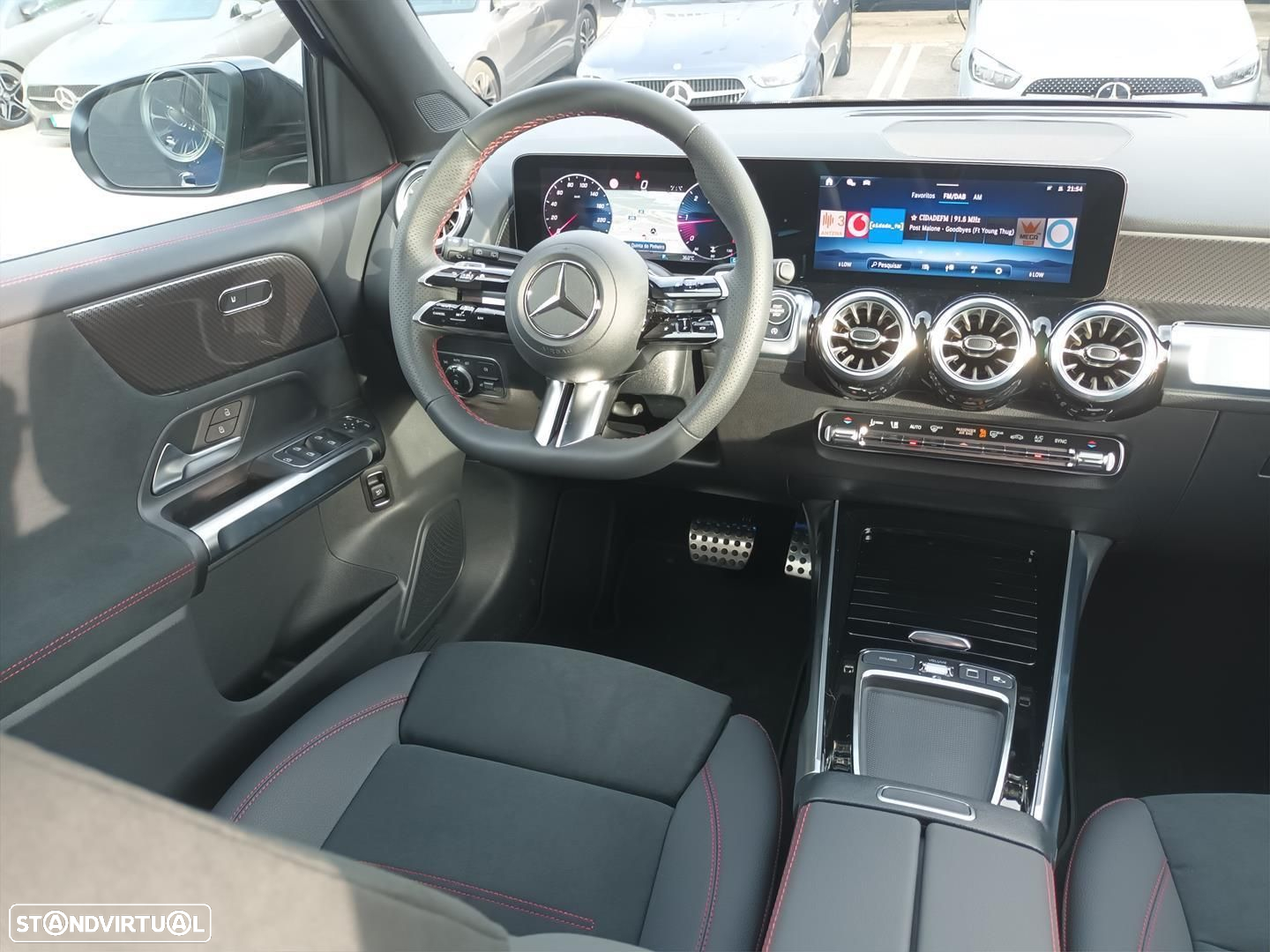 Mercedes-Benz GLB 200 d AMG Line - 17