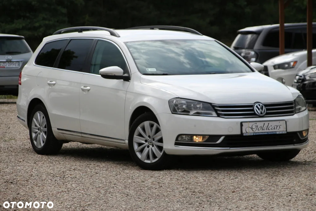 Volkswagen Passat 2.0 TDI Comfortline DSG - 4