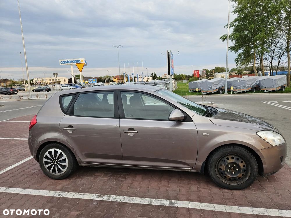 Kia Ceed 1.6 Crdi Comfort - 7