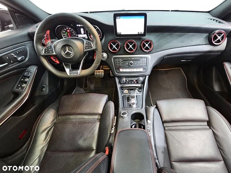 Mercedes-Benz CLA - 6