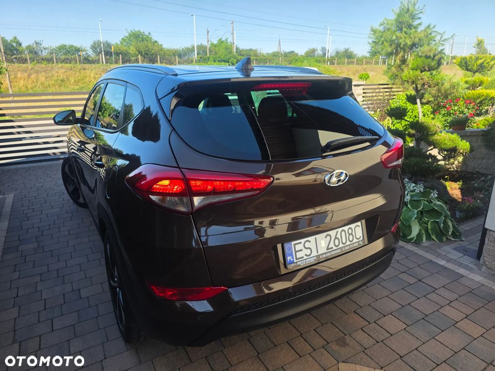 Hyundai Tucson blue 1.7 CRDi 2WD Intro Edition - 13