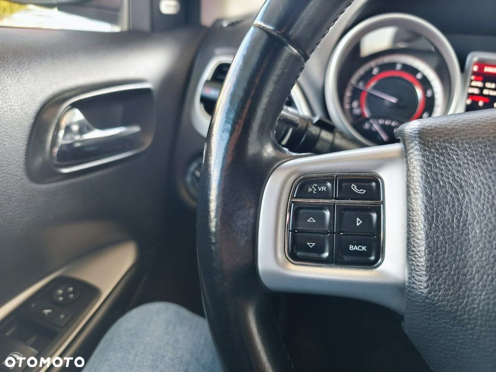 Fiat Freemont 2.0 Multijet Lounge AWD - 28