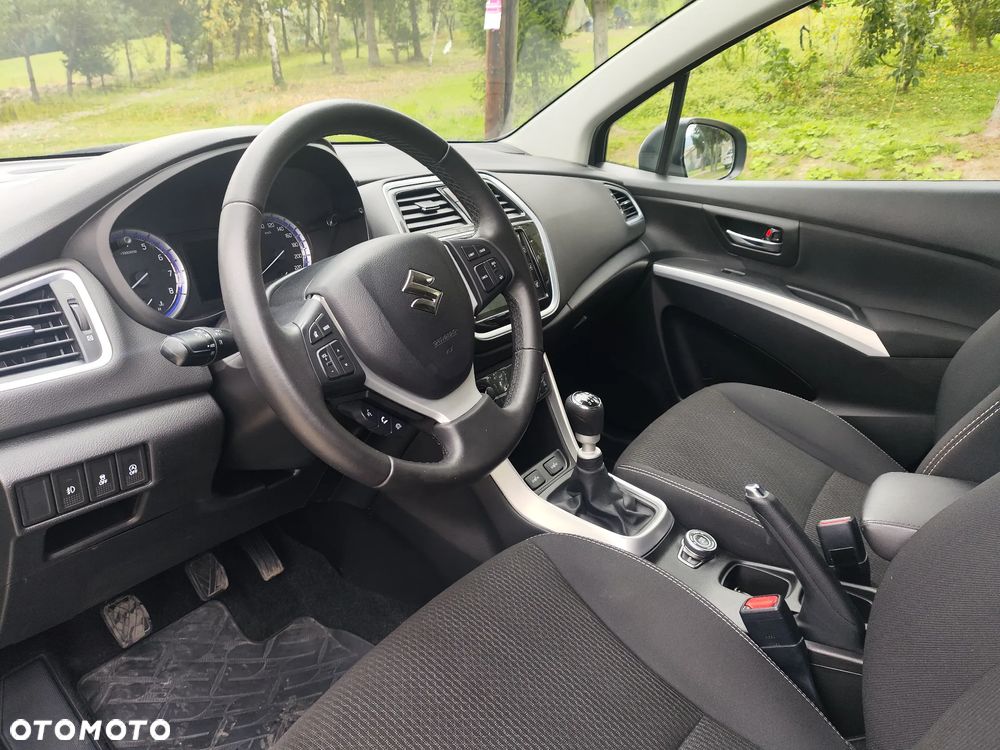 Suzuki SX4 S-Cross 1.4 T Premium 4WD - 13
