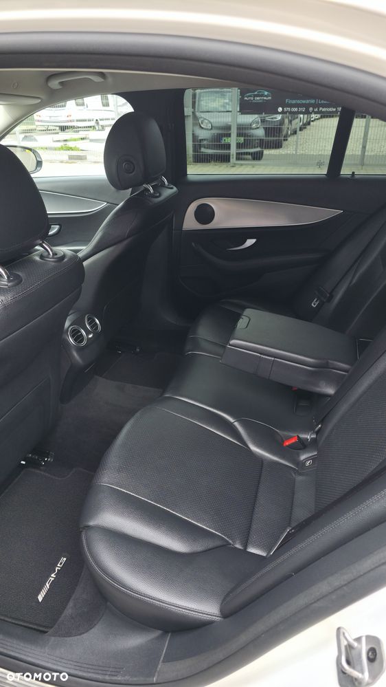 Mercedes-Benz Klasa E 220 d 9G-TRONIC Avantgarde - 24