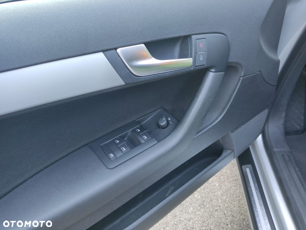 Audi A3 Sportback 2.0 TDI DPF Attraction - 10