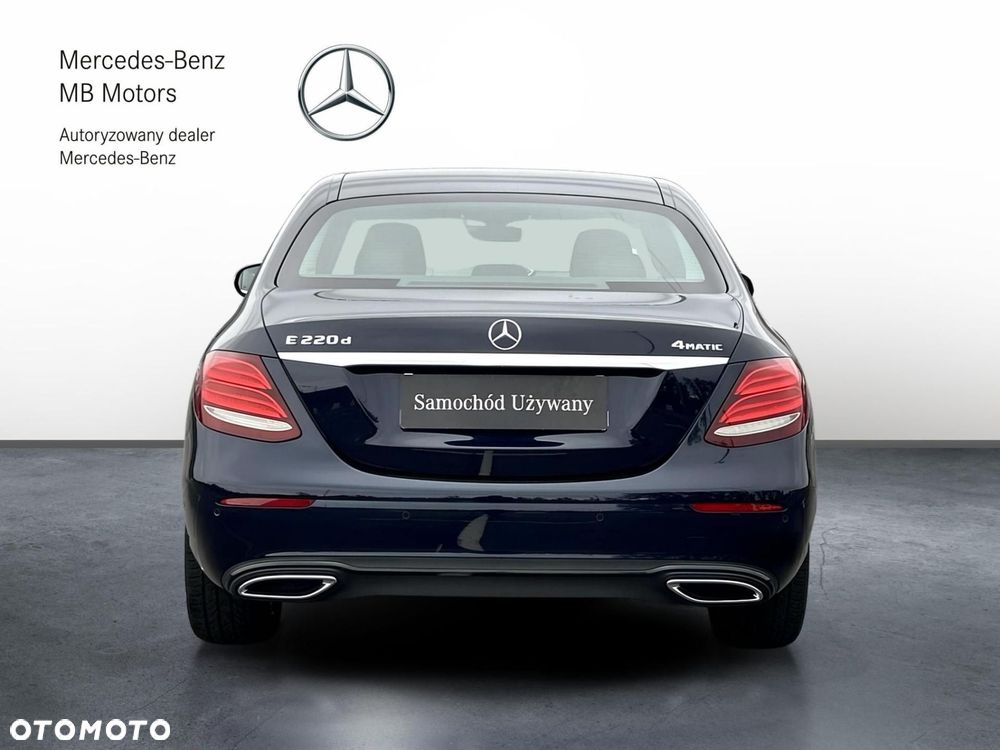 Mercedes-Benz Klasa E 220 d 4Matic 9G-TRONIC AMG Line - 5