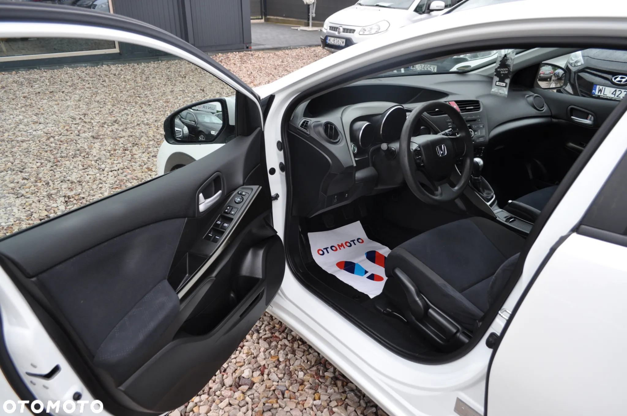 Honda Civic 1.4 i-VTEC Comfort - 11
