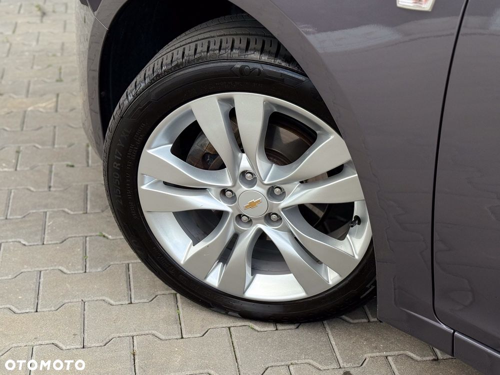 Chevrolet Cruze 1.4 T LT - 12