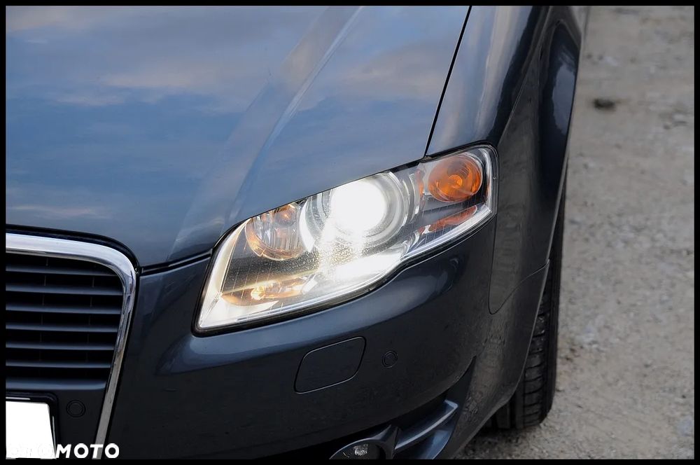 Audi A4 Avant - 22