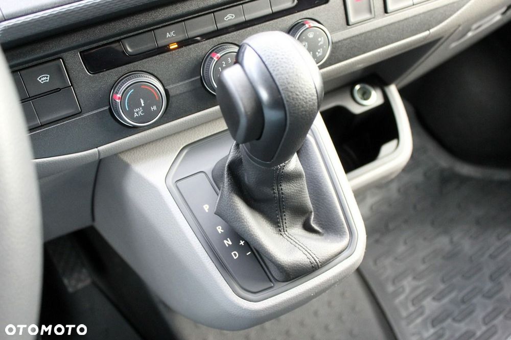 Volkswagen Transporter - 19