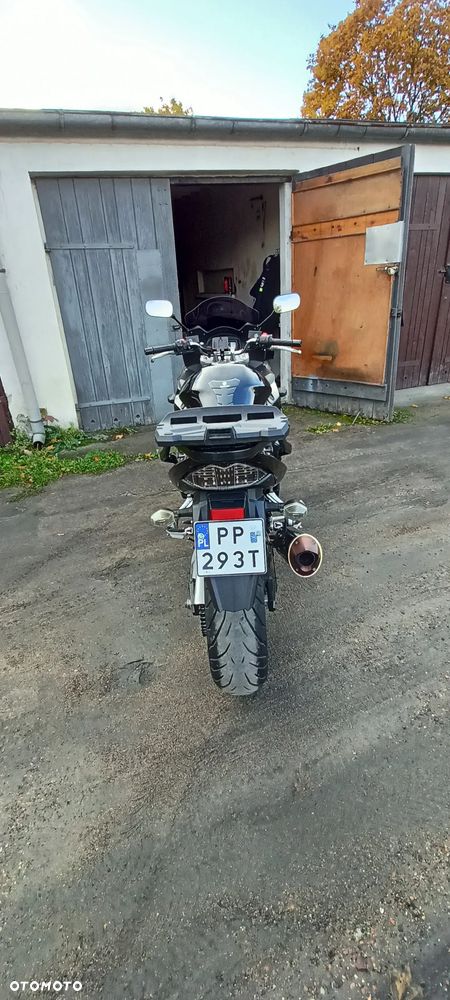 Suzuki GSX - 20