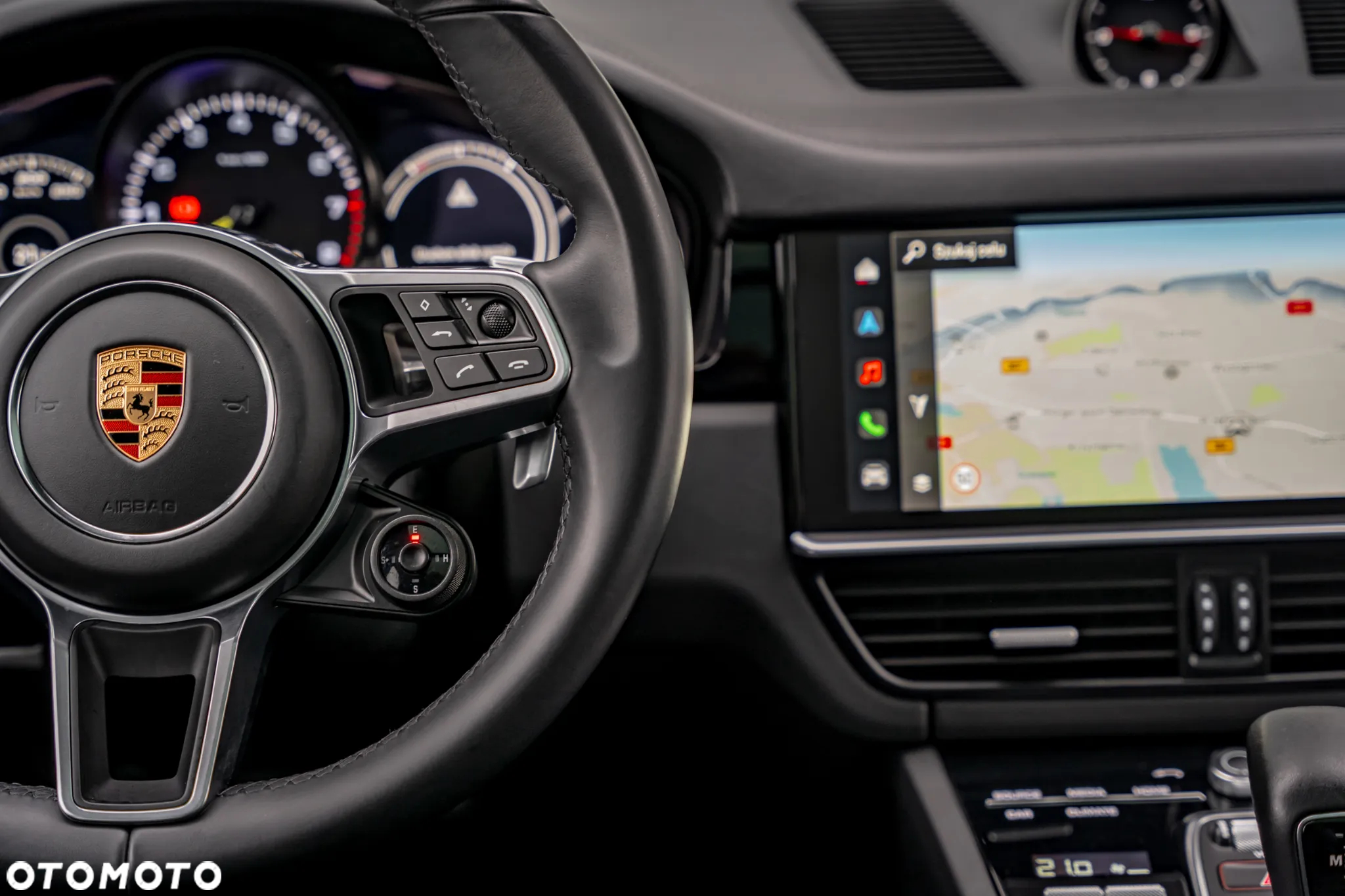 Porsche Cayenne - 39