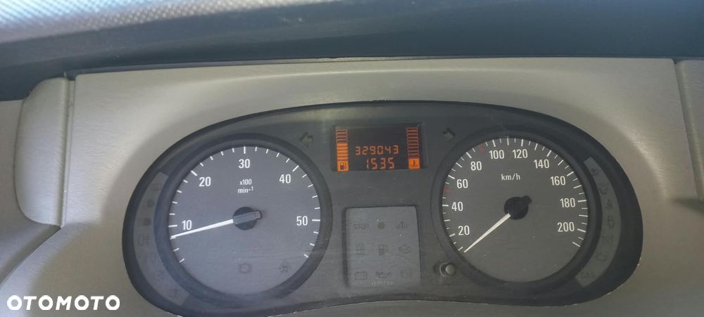 Opel Vivaro - 4