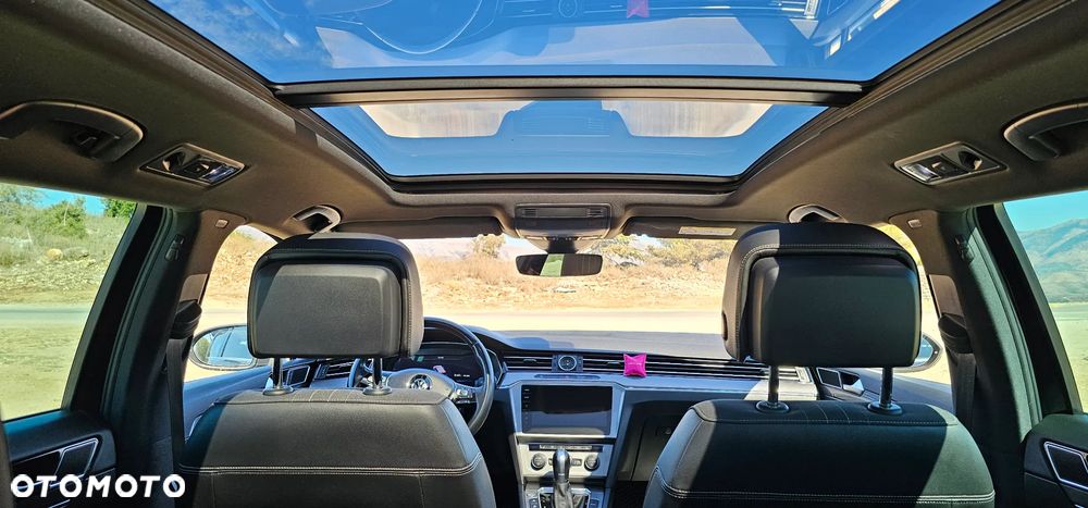 Volkswagen Passat Alltrack - 12