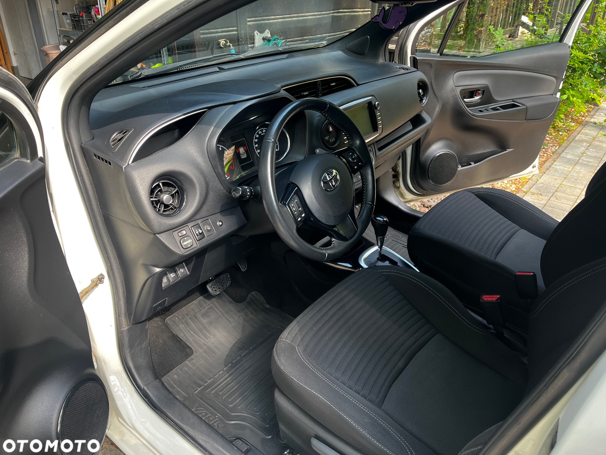Toyota Yaris 1.5 Selection CVT - 16