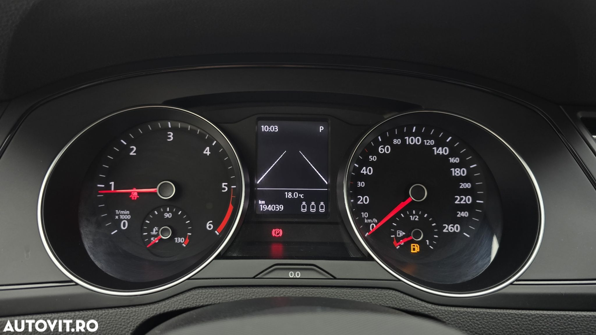 Volkswagen Passat 2.0 TDI DSG Comfortline - 16