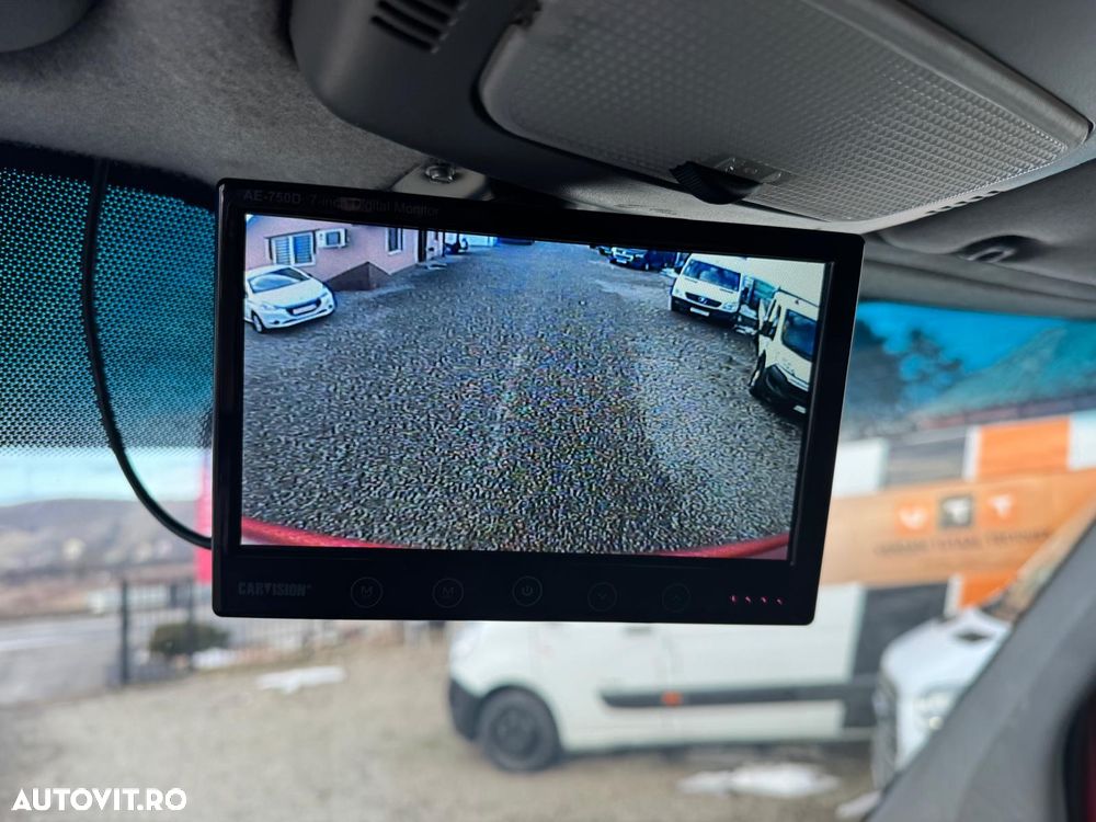 Mercedes-Benz SPRINTER - 12