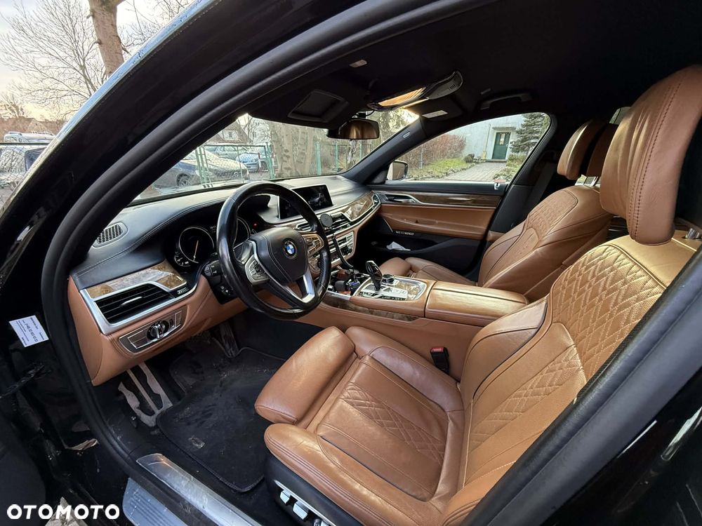 BMW Seria 7 740d xDrive - 3
