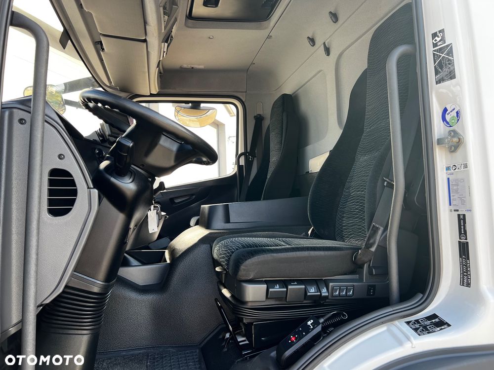 Mercedes-Benz ATEGO 1524 CHŁODNIA 7.5m WINDA - 24