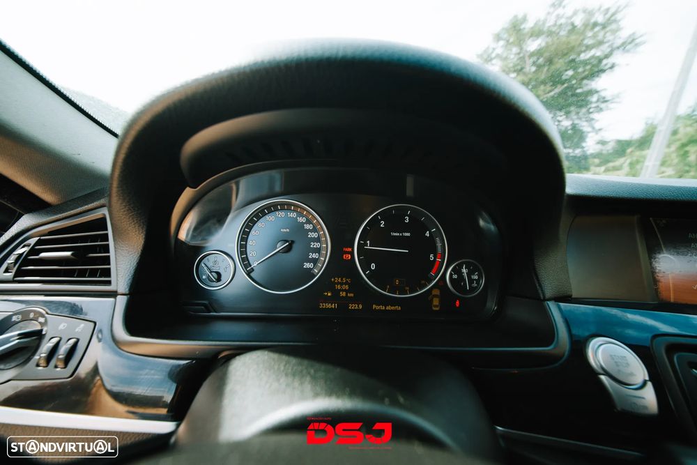 BMW 520 d - 30